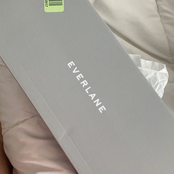 New Everlane Everyday Loafer in Burgundy size 8.5 - Picture 5 of 5